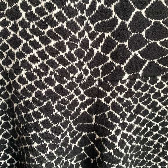Sam Edelman Selby Jacquard Black and White Dress Fit and Flare Small - Picture 4 of 6